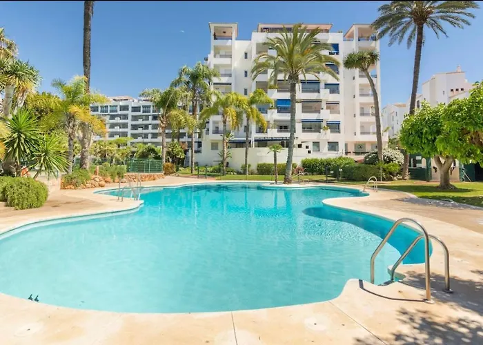 Puerto Banus !!! Piscine Et Plage A Proximite